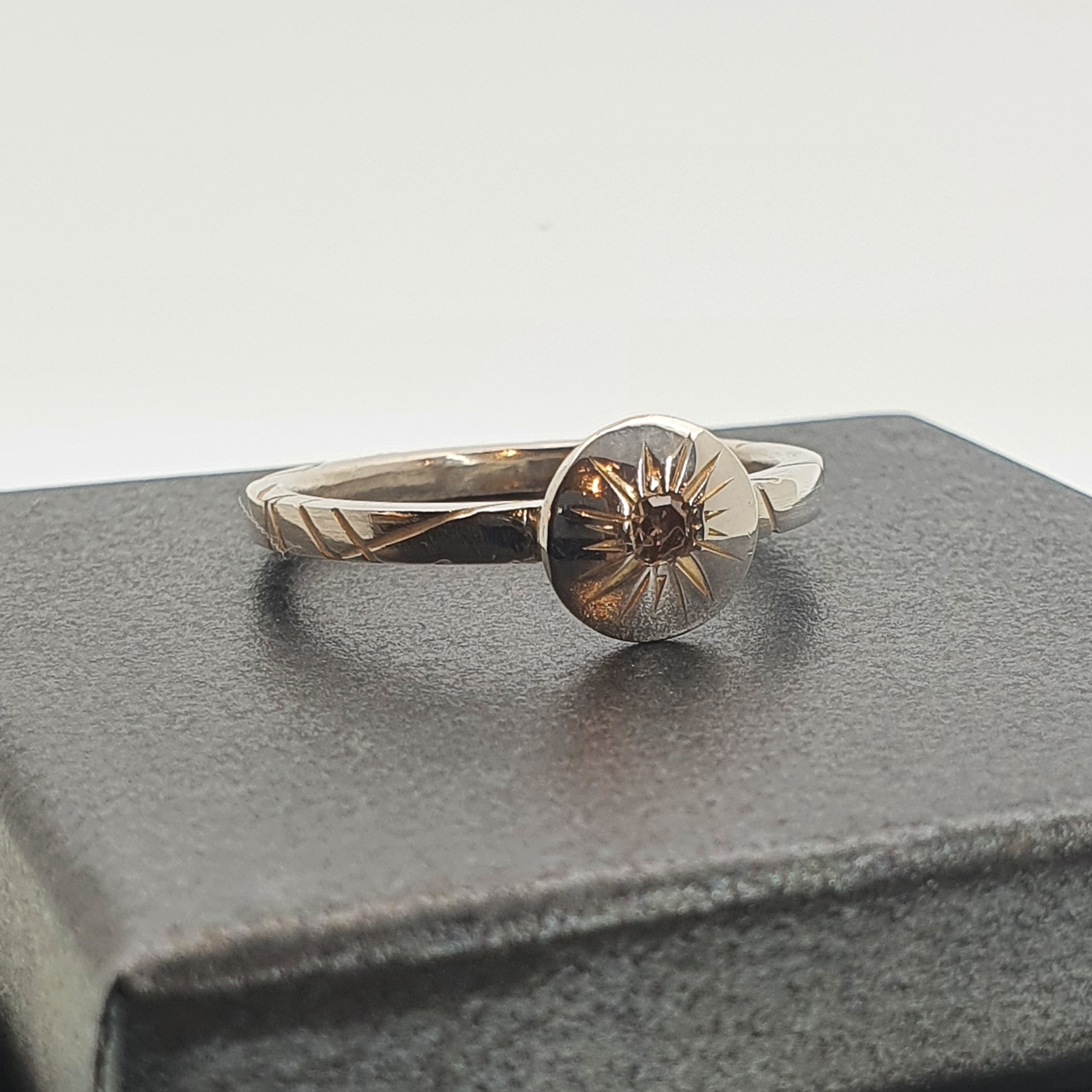 Diamond Star Ring - Silver Sun